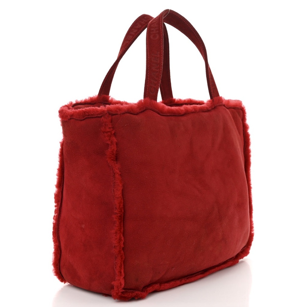 Chanel Mouton Red Suede Shearling Fur Tote✨
